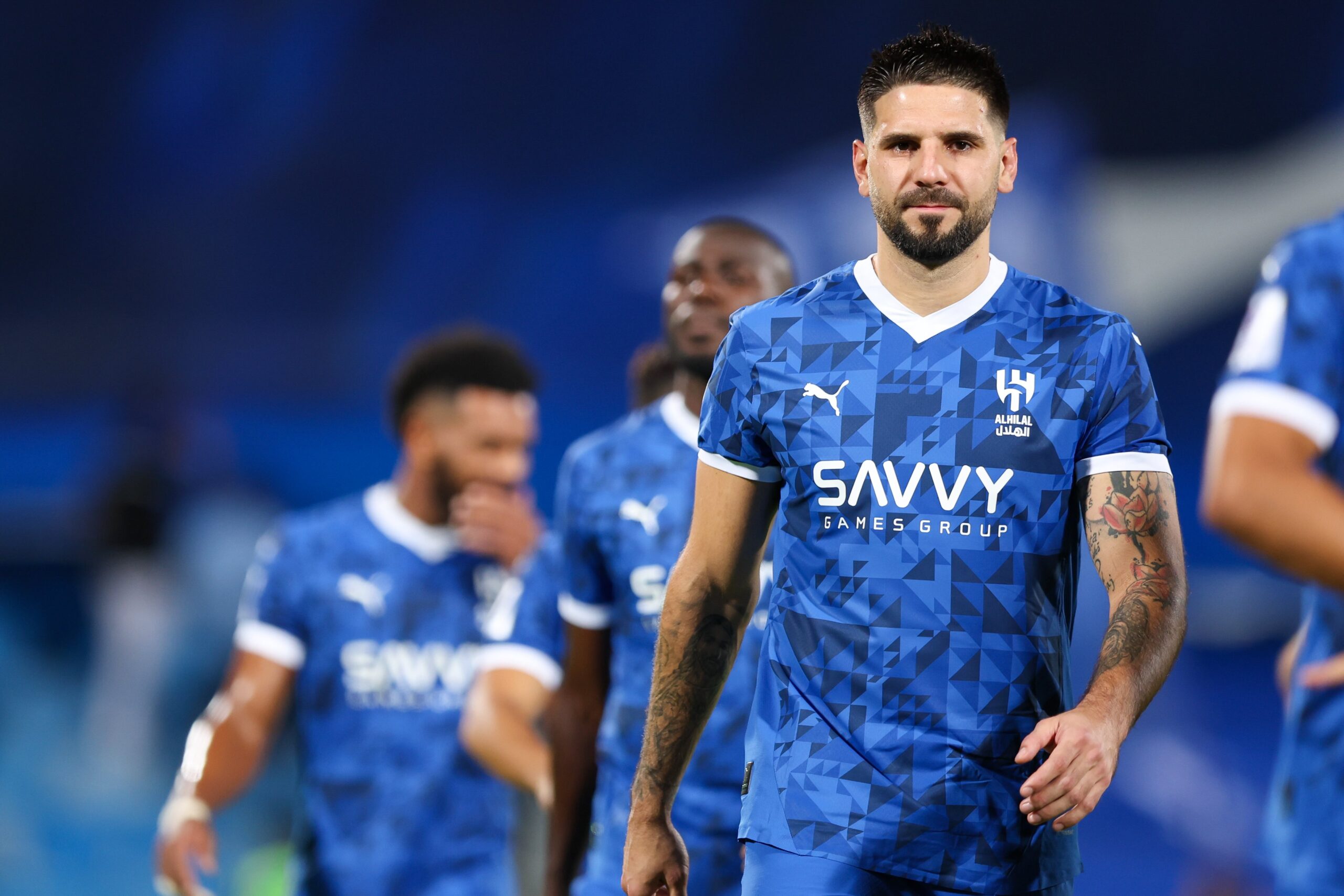 موقف مفاجئ من الهلال بشأن رحيل نجم الفريق.. أزمة تواجه إنزاغي